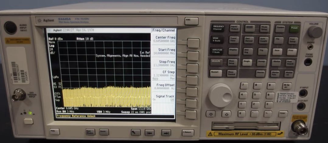 61fb54d017ccb.jpg E4445A.jpg