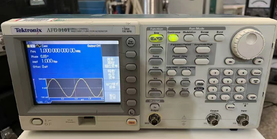 63072e8454d3f.png 函數AFG3101.png