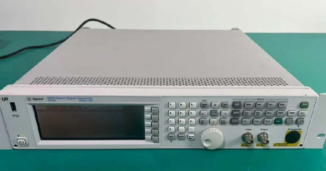 63525439e4e8c.png 信號(hào)源N5181A 5.png