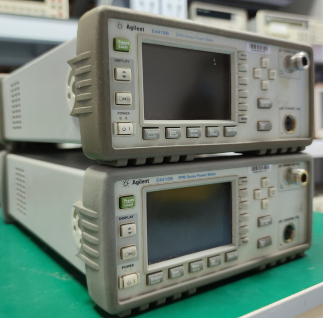 635b22804fdbc.png 功率計E4418B 6.png