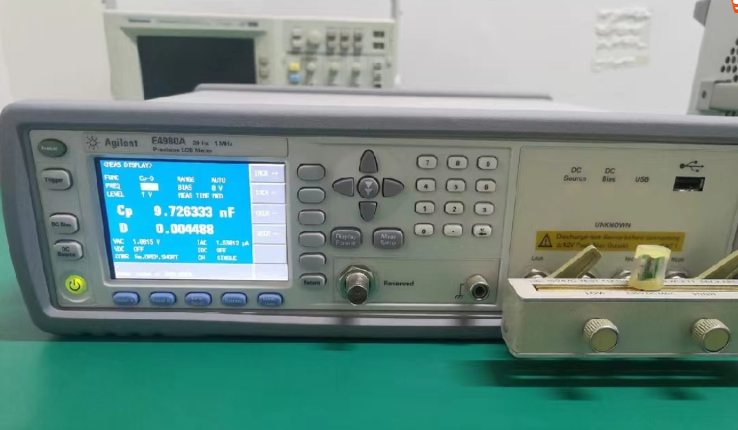 63a3b46131cd1.png LCR E4980A 4.png