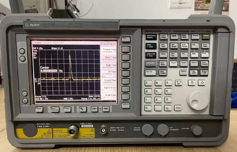 64c30cf289ffa.png 頻譜E4405B 4.png