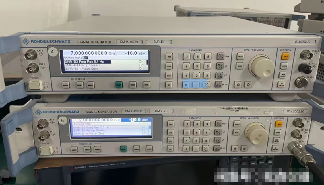 64e2b8ed3113d.png 信號(hào)源SMR40 20 4.png