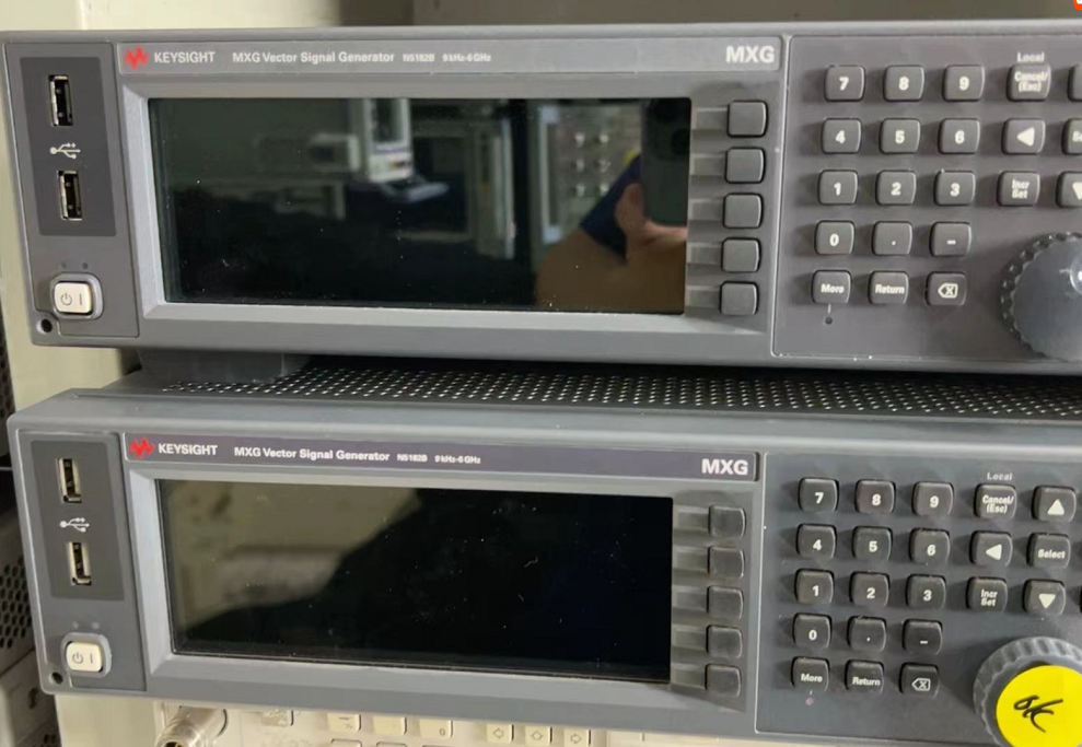 信號(hào)源N5182B 6.png