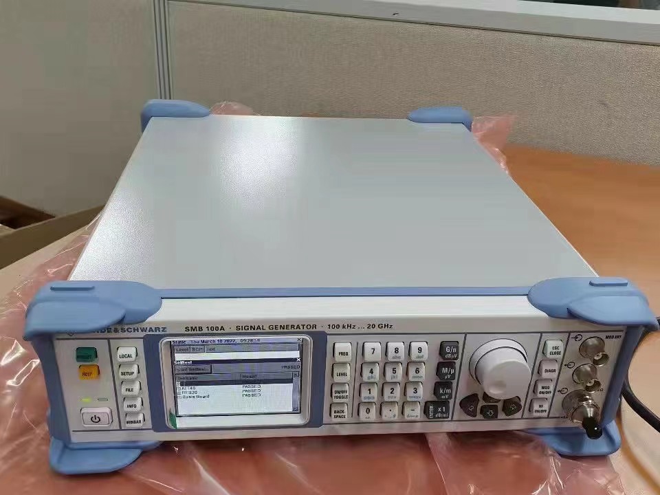 64fe621e1330f.jpg 信號(hào)源SMB100A.jpg